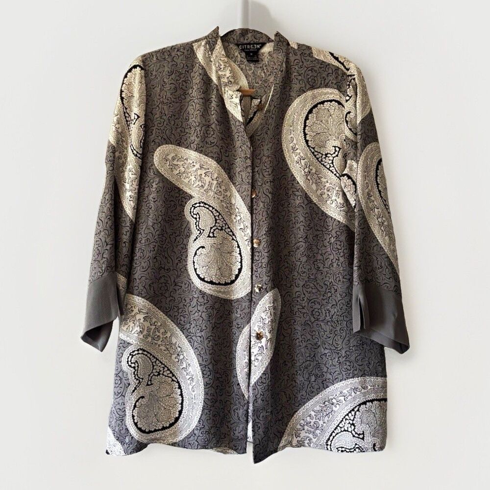 Citron Santa Monica Gray Paisley Collar Button Silk 3/4 Sleeve Shirt Womens M